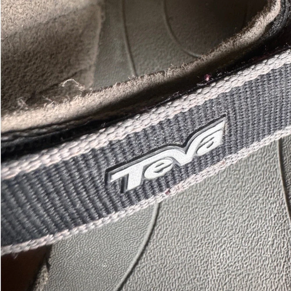 Teva Tirra‎ Black Gray Sport Hiking Sandals Womens Size 6 Hook Loop Straps